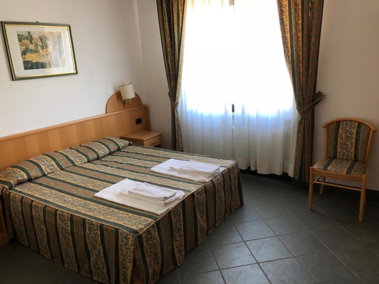Hotel Il Giardino Cassano Spinola エクステリア 写真